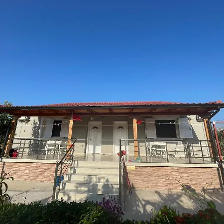 Cathrin's And Apartament Zverneci