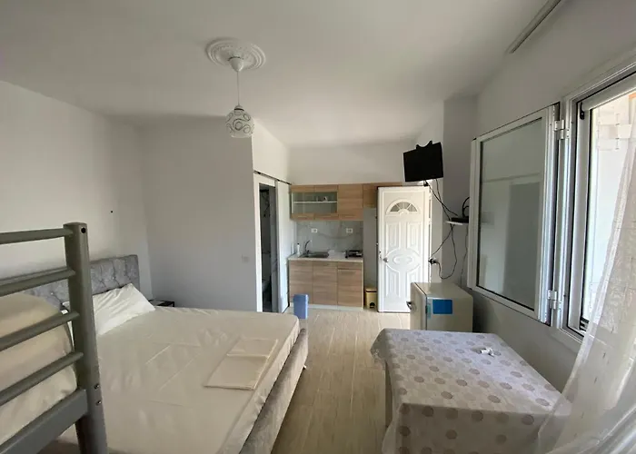 Apartament Cathrin's And Zverneci